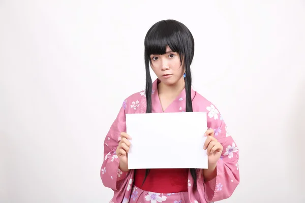 Ragazza con yukata — Foto Stock