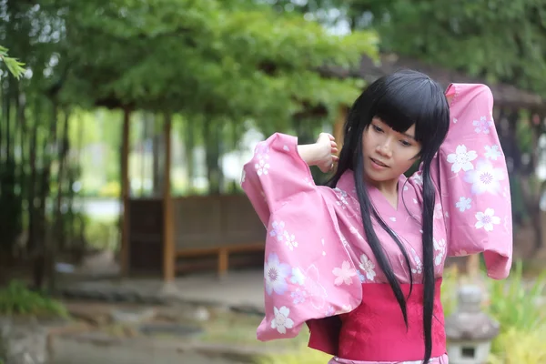 Girl with yukata — Stock Photo, Image