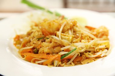 Tay gıda padthai kızarmış noodle ile karides