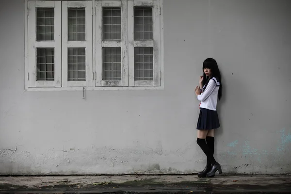 Азиатская школьница — стоковое фото