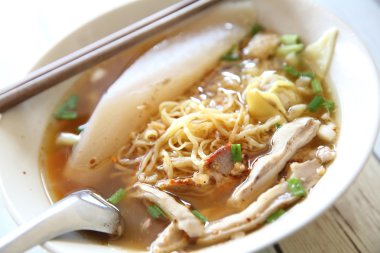 Tay gıda tom yum şehriye Tay tarzı