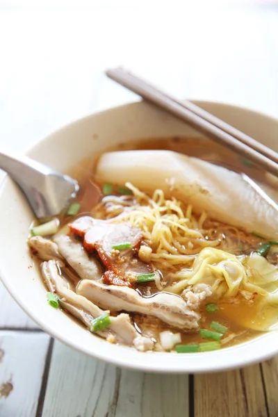 Thai food Tom yum noodle in Thai style — Stock Photo, Image