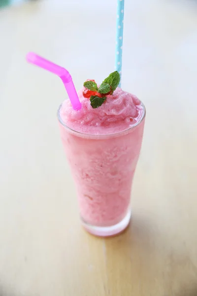 Strawberry milk shake — Stockfoto