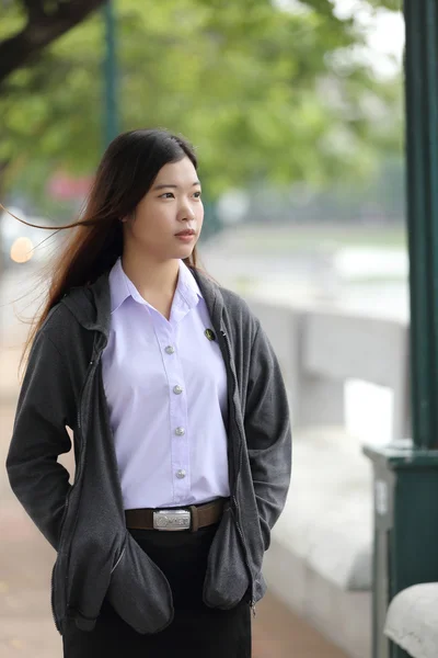 Asiatique étudiant portrait — Photo