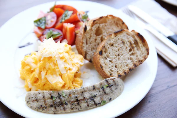 Omelette with bread — Stock Photo, Image