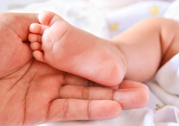 Pés de bebê — Fotografia de Stock