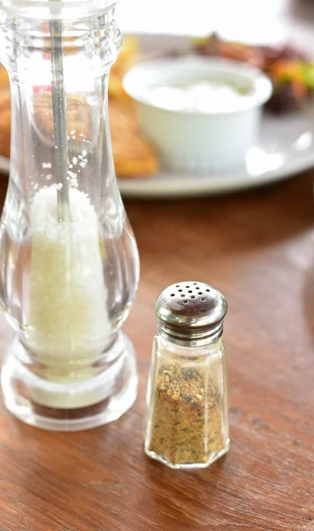 盐和胡椒 — 图库照片