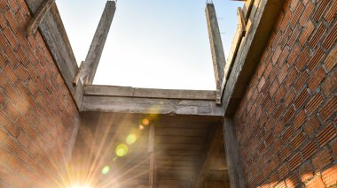 Ev duvar tuğla inşa.