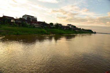 Gün batımı Mekong Nehri