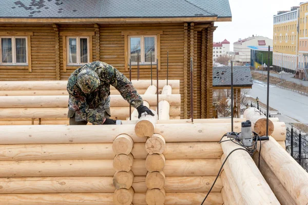 Carpenter Construction Wooden House — Stockfoto