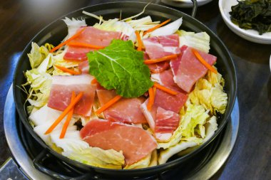 Bozuğu shabu shabu.
