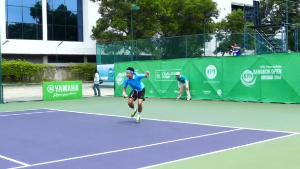 Pruchya isarow thailand in kpn renewables bangkok open 2016. — Stockvideo