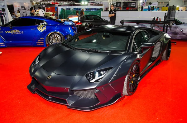 Lamborghini bil på displayen på Bangkok International Auto Salon 2 — Stockfoto