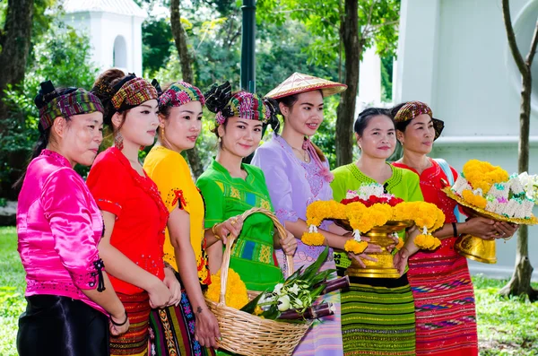 Mensen van Tai Yai — Stockfoto