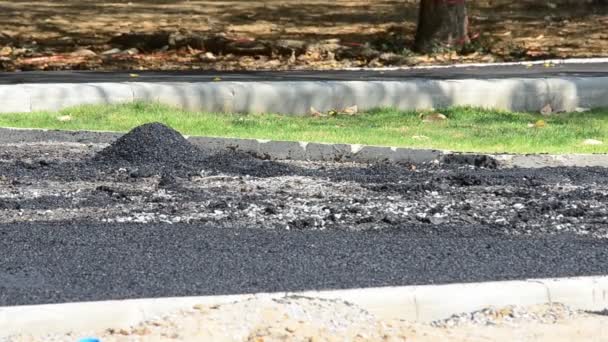 Créer une route asphaltée . — Video