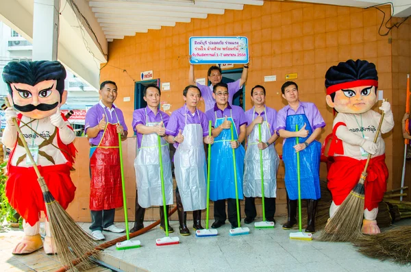 Pubic toilet schoonmaken — Stockfoto