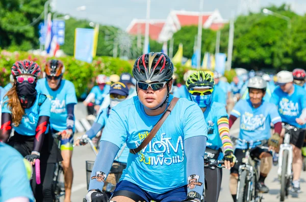 Bicicleta para a mãe — Fotografia de Stock