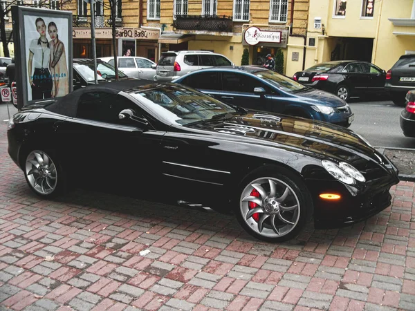 Kiev Ukraine March 2011 Black Mercedes Benz Slr Mclaren City — Stock Photo, Image