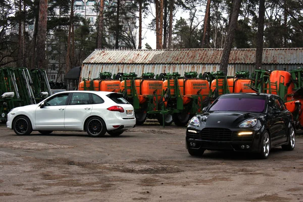Kiev Ukrayna Nisan 2015 Porsche Cayenne Turbo Techart Magnum Beyaz — Stok fotoğraf