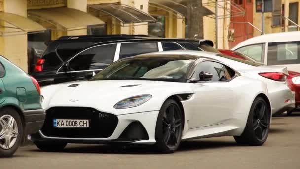 Kiev Ukraine June 2021 Luxury British Supercar Aston Martin Dbs — Wideo stockowe