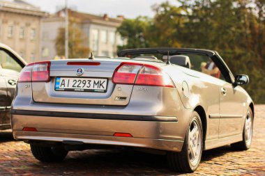 Chernigov, Ukrayna - 24 Temmuz 2021: Saab 9-3 Cabriolet