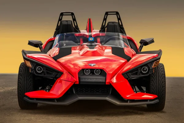 Україна Одеса Вересня 2021 Унікальний Червоний Трицикл Polaris Slingshot Чистому — стокове фото