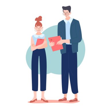 İki ofis çalışanı birbiriyle konuşuyor ve ellerinde dosyalar ya da belgeler var. Modern ofis tarzı şık. Uzun boylu adam ve kızıl saçlı kadın. İş arkadaşları, takım üyeleri ya da çiftler.