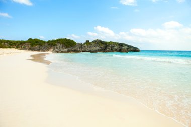 Horseshoe bay strand bermuda