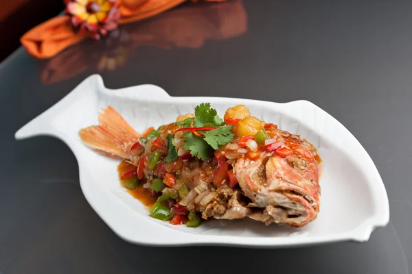 Thajskou tamarind red snapper — Stock fotografie