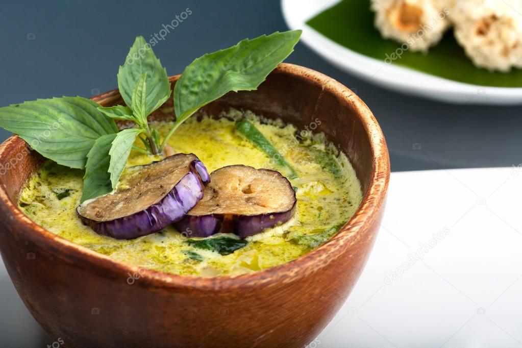 Green Curry with Eggplant