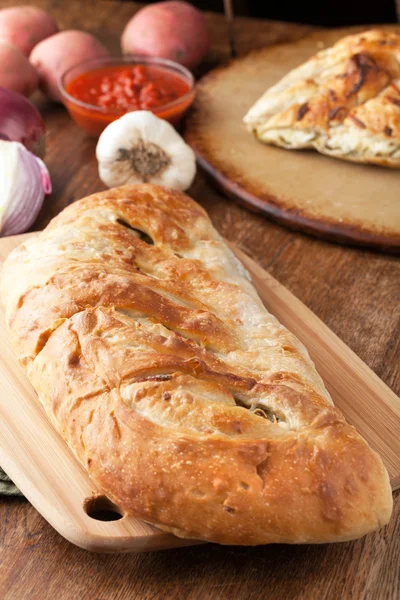 Italienisches gefülltes Brot — Stockfoto