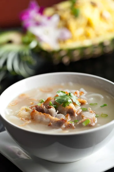 Thai Noodle Soup with Crispy Pork — Stock Photo, Image