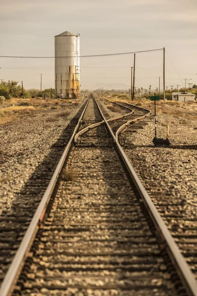 Train Tracks Leading to the Horizon — Stock Photo, Image