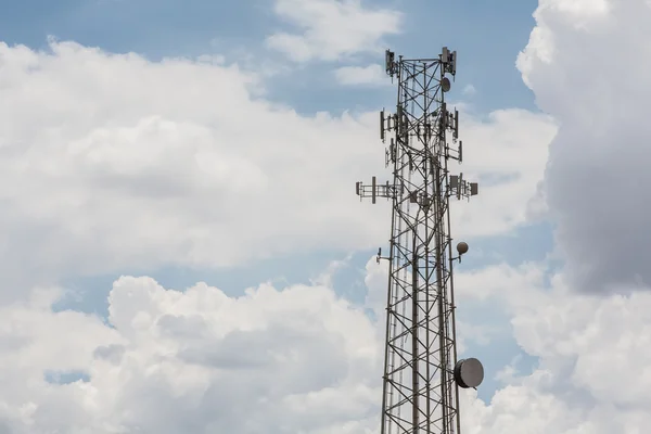 Cell Phone Repeater Towers — Stock Photo, Image