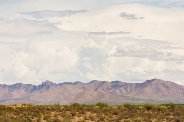 Arizona Monção Nuvens Acima das Montanhas — Fotografia de Stock