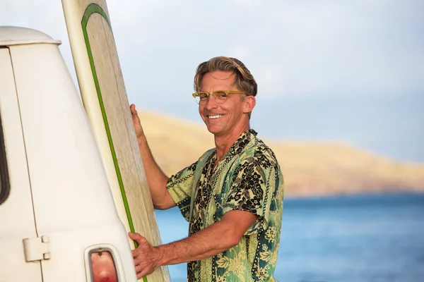 Surfista feliz em hawaii — Fotografia de Stock