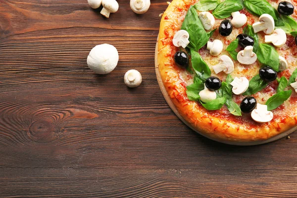 Finom ízletes pizza Hozzávalók — Stock Fotó