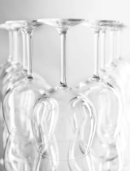 Bicchieri di vino di fila — Foto Stock