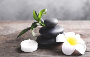 mum ile Spa taşlar