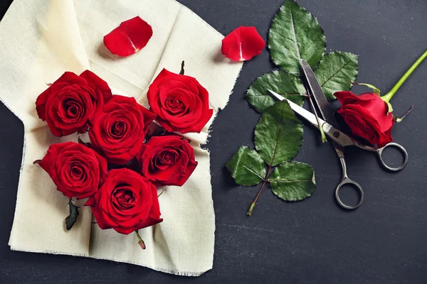 Fresh red roses — Stock Photo, Image