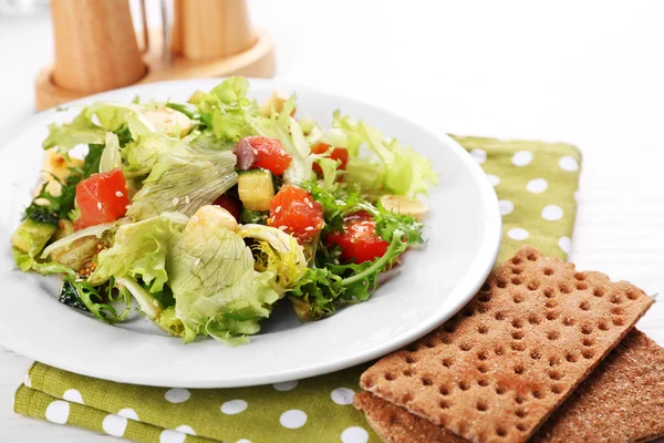 Tasty salmon salad — Stock Photo, Image