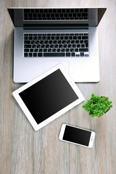 Modern laptopon on table — Stock Photo, Image