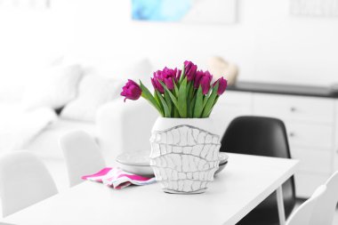 Güzel konforlu modern iç