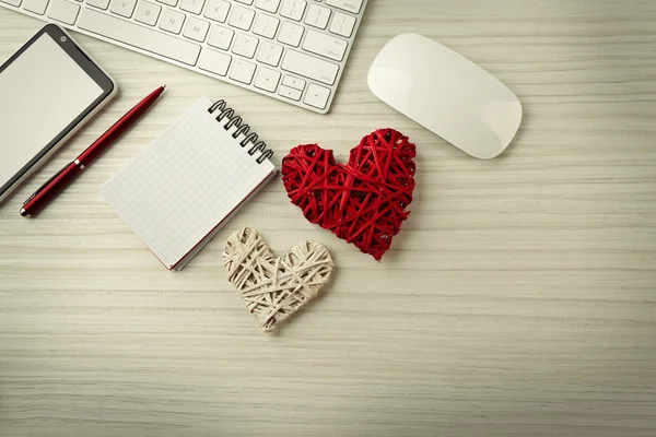 Computer peripherals with heart — Stock Photo, Image