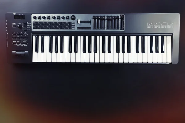 Audio-Tastatur des Synthesizers — Stockfoto