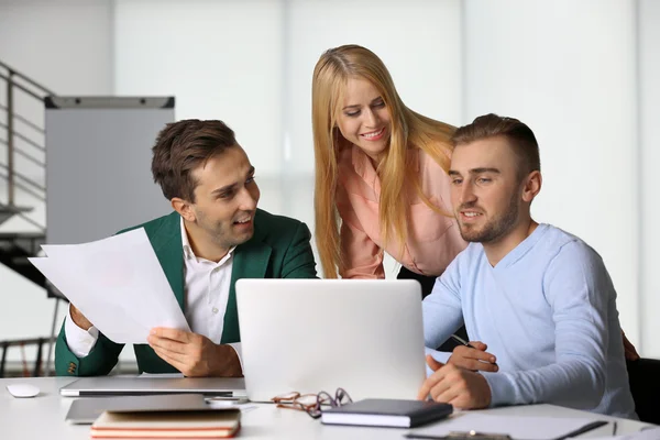 Möte i konferensrummet — Stockfoto