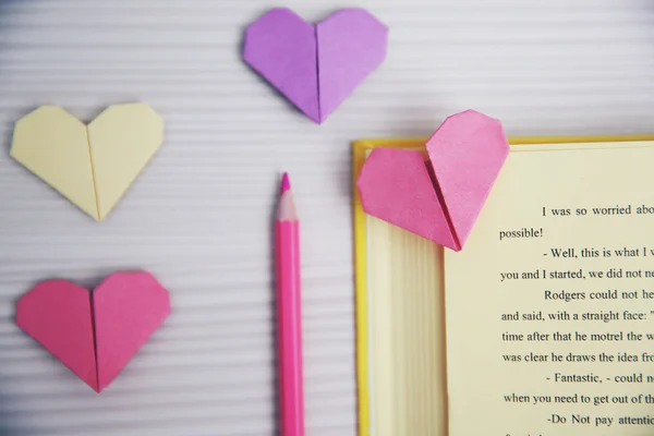 Heart bookmark for book — Stock Photo, Image