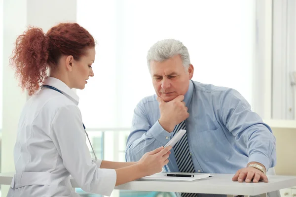 Doctor Patient Office — Stock Photo, Image