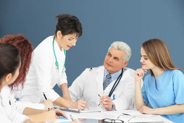 Reunião Médicos Exercício — Fotografia de Stock