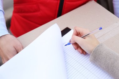 Teslim Formu imzalama el 